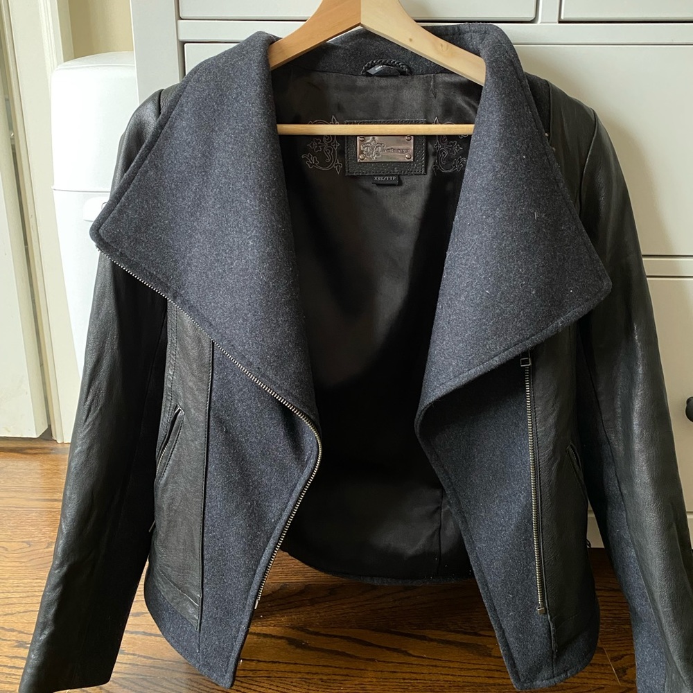 Mackage black leather jacket XXS